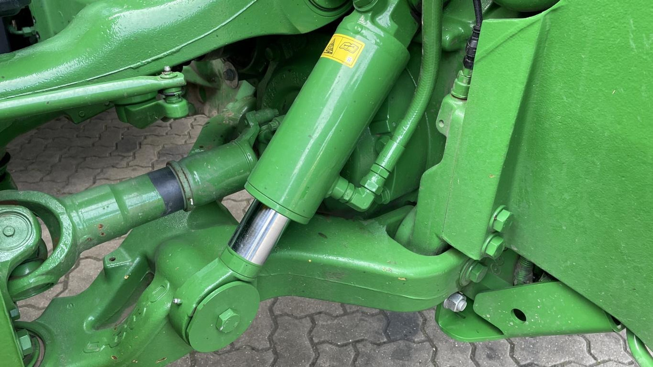 Nový Traktor John Deere TRAKTOR 8R410: obrázek 39
