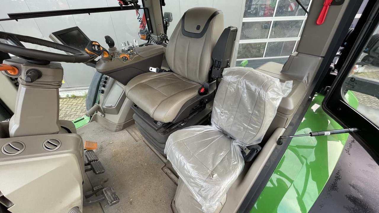 Nový Traktor John Deere TRAKTOR 8R410: obrázek 15