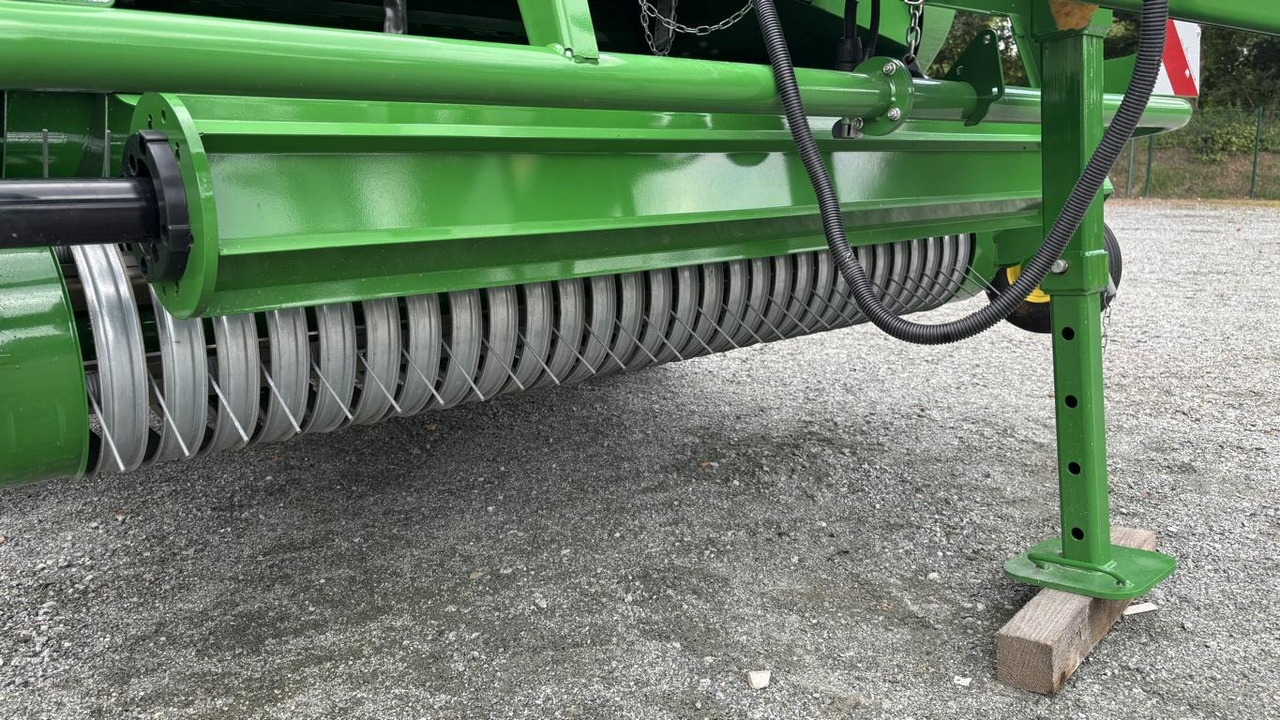 John Deere V461M - PAKET FÜR RUNDBALLENPR - Ovíječka: obrázek 3 John Deere V461M - PAKET FÜR RUNDBALLENPR - Ovíječka: obrázek 3