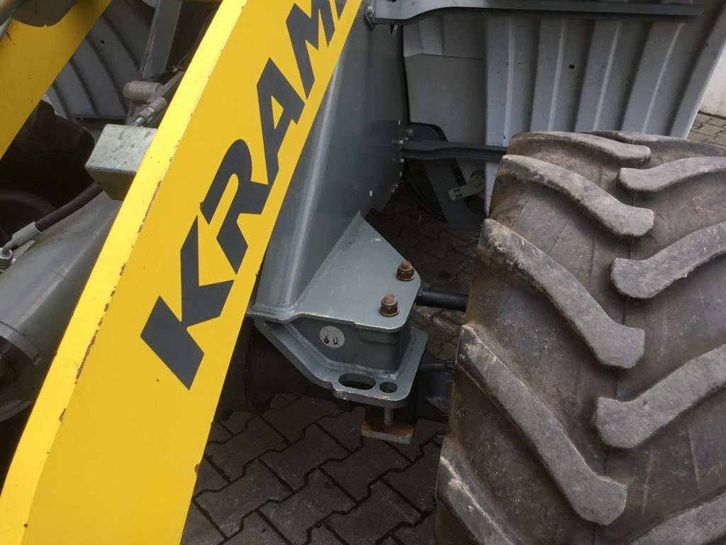 Kolový nakladač Kramer 8105: obrázek 10