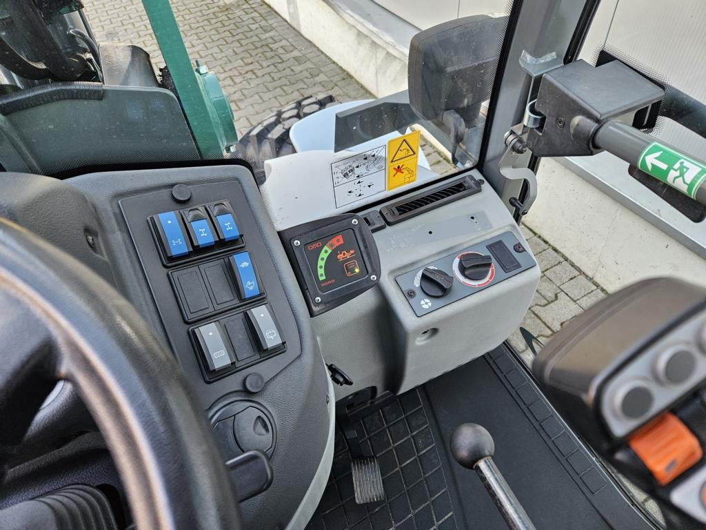 Kolový nakladač Kramer KL 30.8 T: obrázek 20