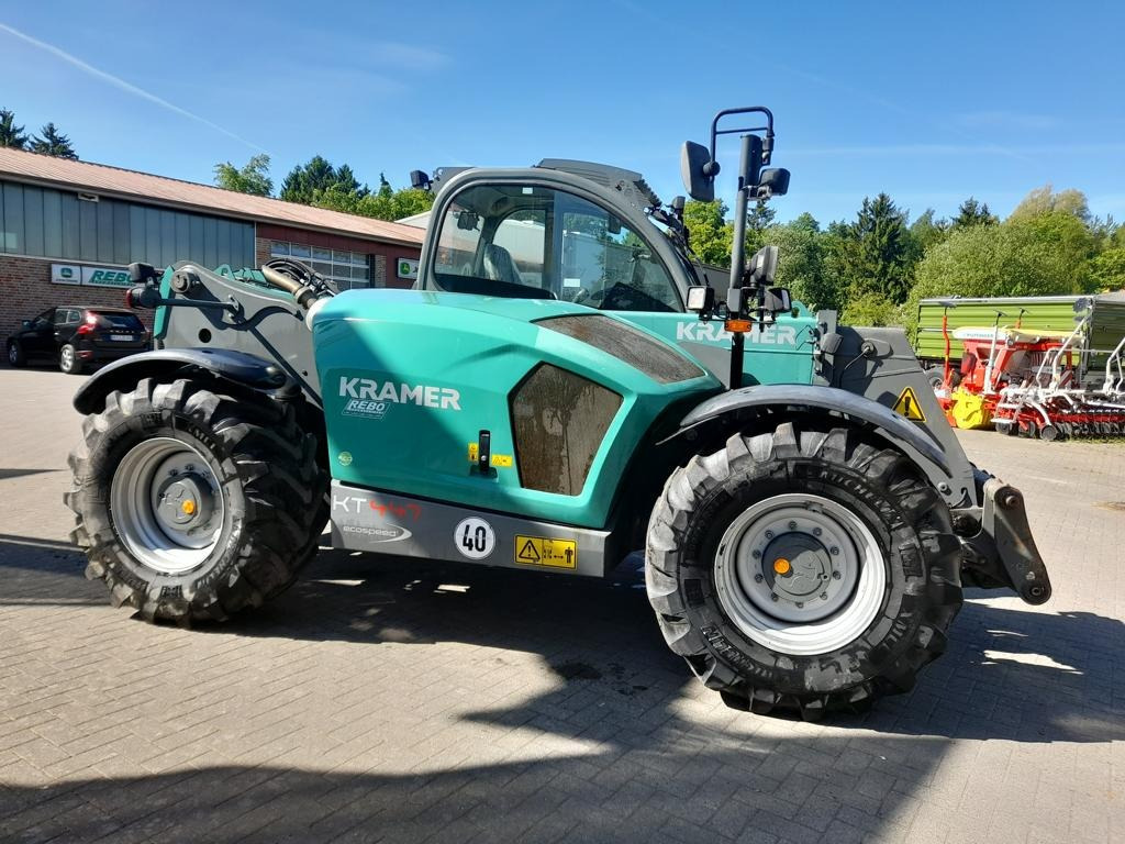 Nový Nakladač Kramer KT447: obrázek 19