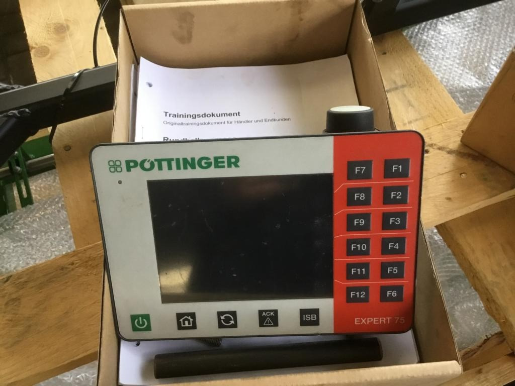 Pöttinger IMPRESS 155 VC PRO - Stroj na sklizeň pícnin: obrázek 3 Pöttinger IMPRESS 155 VC PRO - Stroj na sklizeň pícnin: obrázek 3