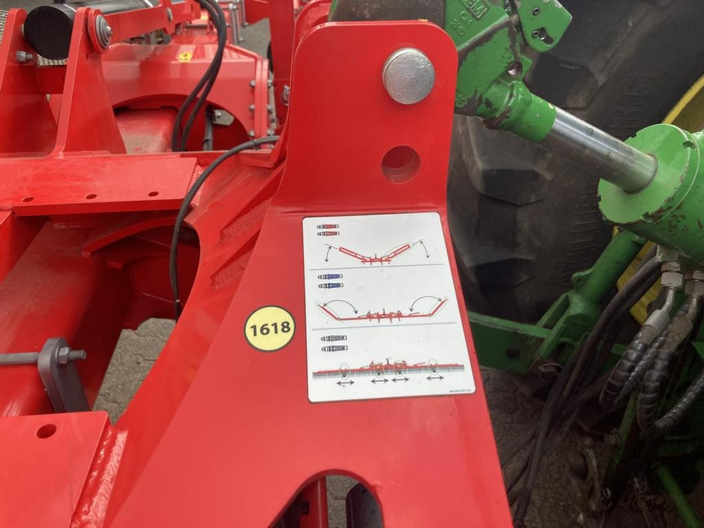 Pöttinger ROTOCARE V 12400 - Talířové brány: obrázek 5 Pöttinger ROTOCARE V 12400 - Talířové brány: obrázek 5