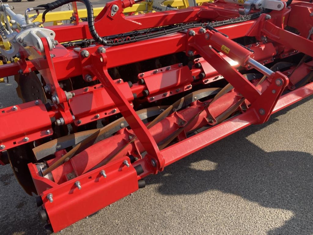 Pöttinger TERRADISC 6001 T - Talířové brány: obrázek 5 Pöttinger TERRADISC 6001 T - Talířové brány: obrázek 5