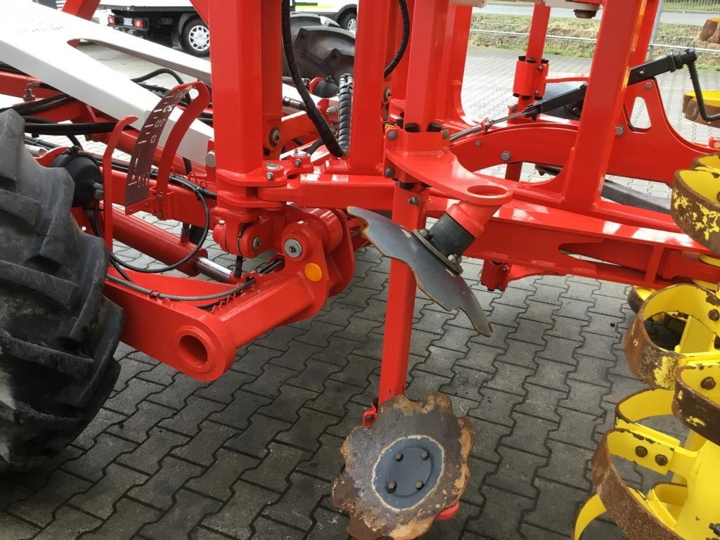 Pöttinger TERRIA 5040 - Kultivátor: obrázek 5 Pöttinger TERRIA 5040 - Kultivátor: obrázek 5