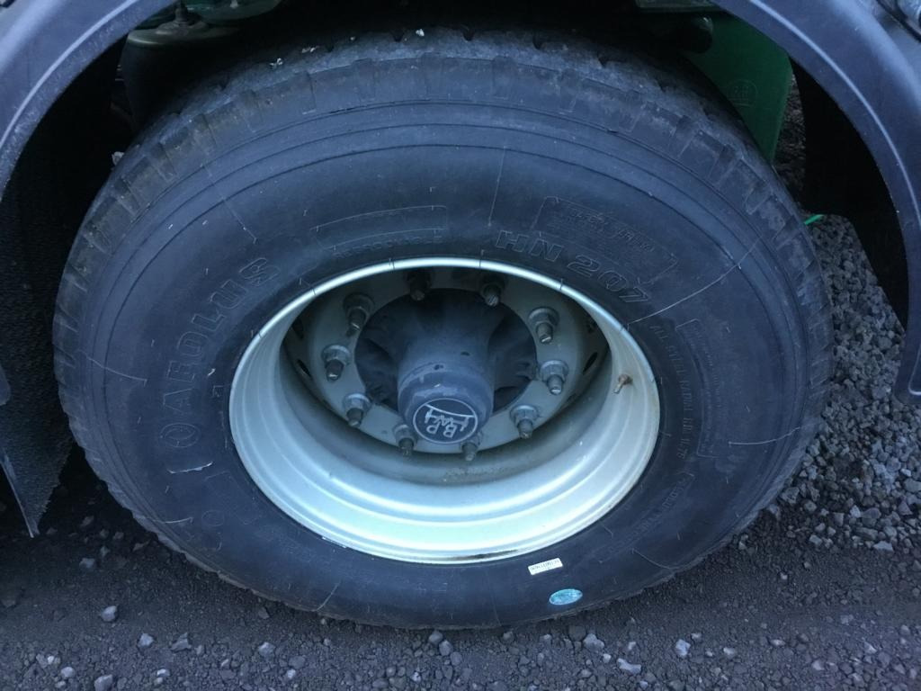 Stroj pro hnojení Severt Güllezubringer Sattelauflieger: obrázek 12