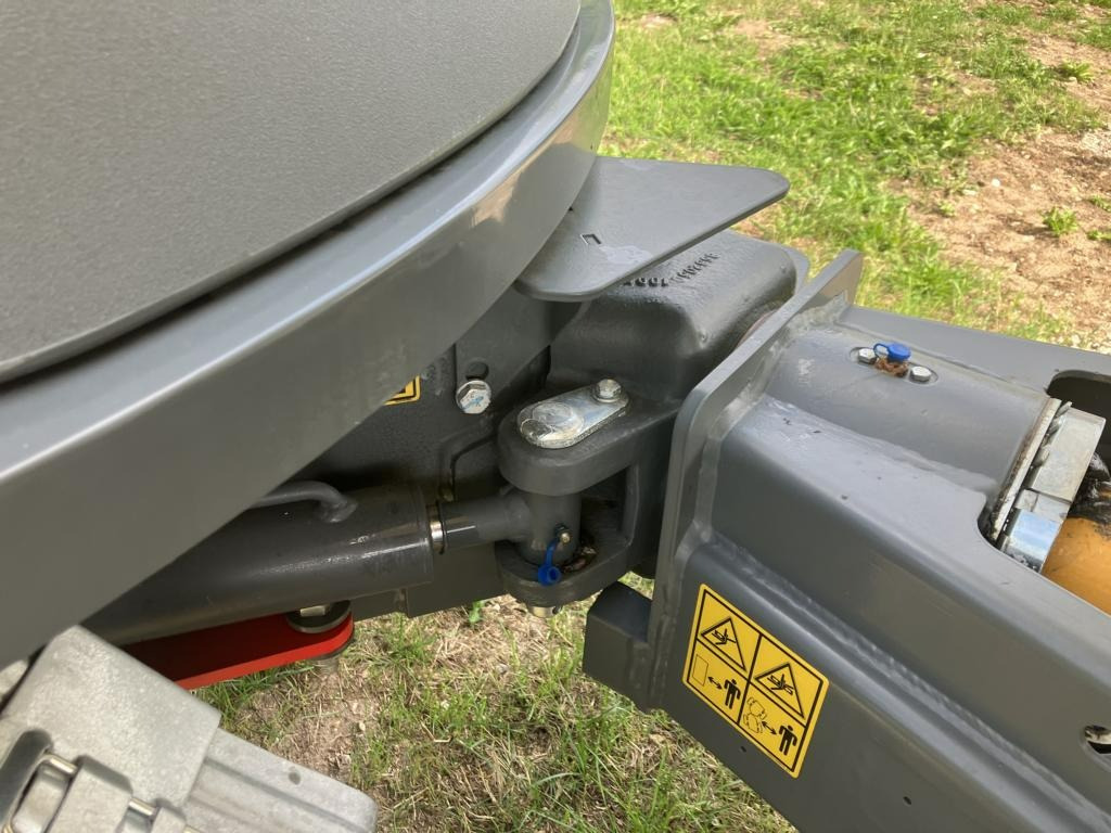 Wacker 1501 - Mini-sklápěčka: obrázek 4 Wacker 1501 - Mini-sklápěčka: obrázek 4