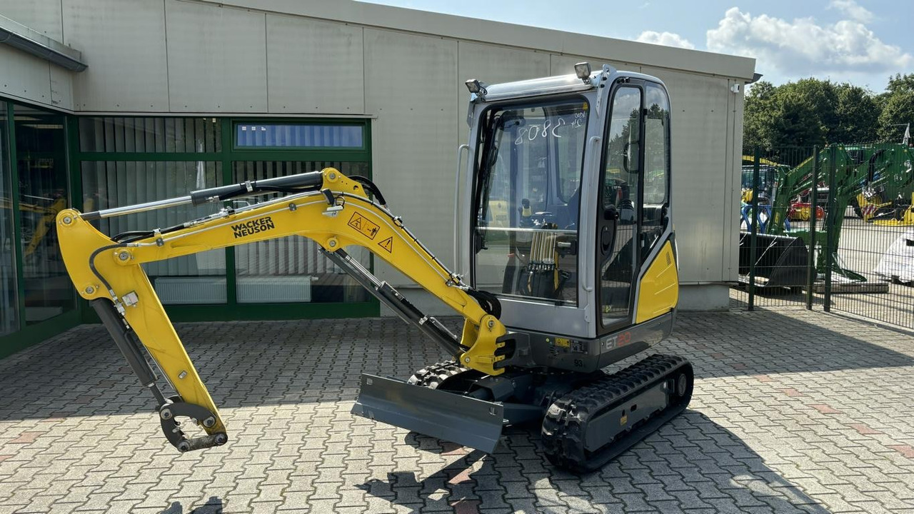 Wacker ET 20 - Mini rýpadlo: obrázek 1 Wacker ET 20 - Mini rýpadlo: obrázek 1