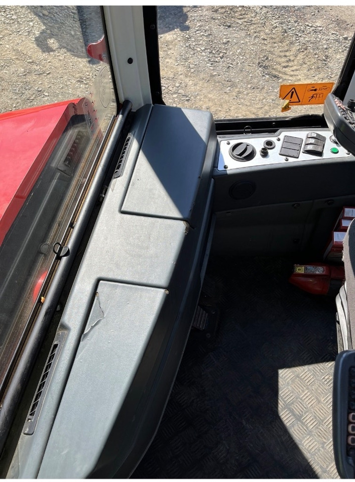 Komatsu 845 - Vyvážecí souprava: obrázek 4 Komatsu 845 - Vyvážecí souprava: obrázek 4