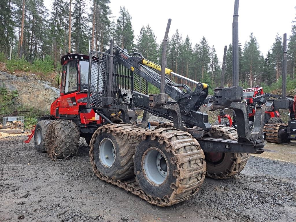 Komatsu 845 - Vyvážecí souprava: obrázek 5 Komatsu 845 - Vyvážecí souprava: obrázek 5
