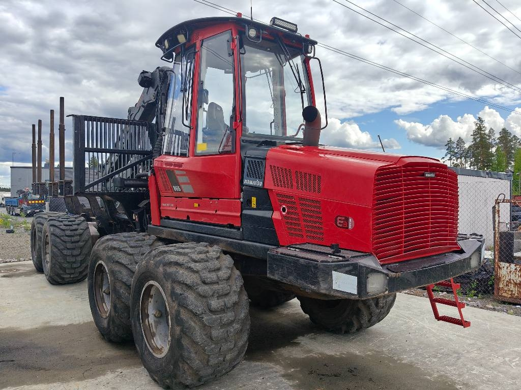 Komatsu 865 - Vyvážecí souprava: obrázek 2 Komatsu 865 - Vyvážecí souprava: obrázek 2