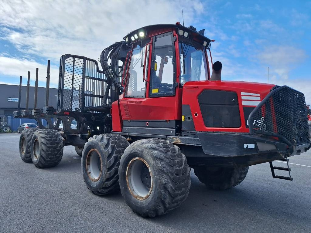 Komatsu 875 - Vyvážecí souprava: obrázek 1 Komatsu 875 - Vyvážecí souprava: obrázek 1