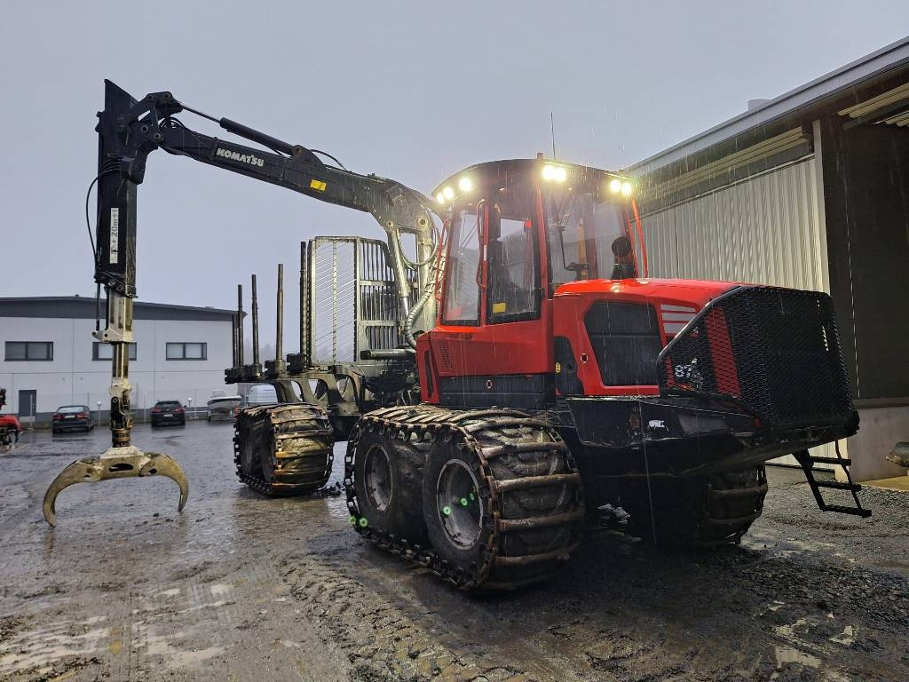Komatsu 875 - Vyvážecí souprava: obrázek 1 Komatsu 875 - Vyvážecí souprava: obrázek 1
