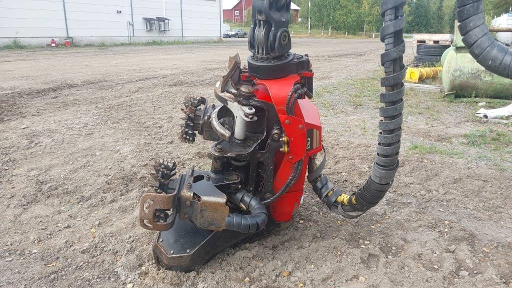 Komatsu 901 - Harvestor: obrázek 5 Komatsu 901 - Harvestor: obrázek 5