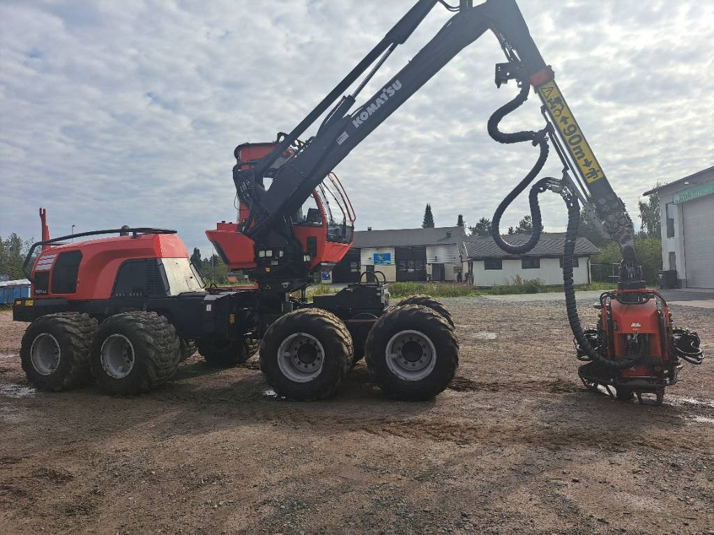 Komatsu 901 XC - Harvestor: obrázek 3 Komatsu 901 XC - Harvestor: obrázek 3