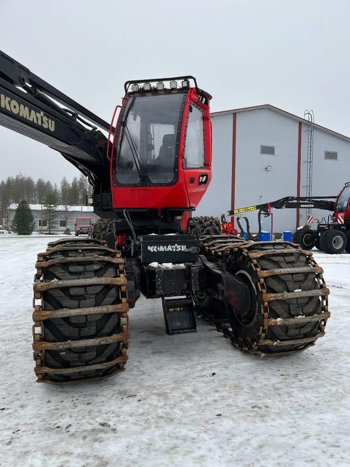 Komatsu 911.6 - Harvestor: obrázek 1 Komatsu 911.6 - Harvestor: obrázek 1
