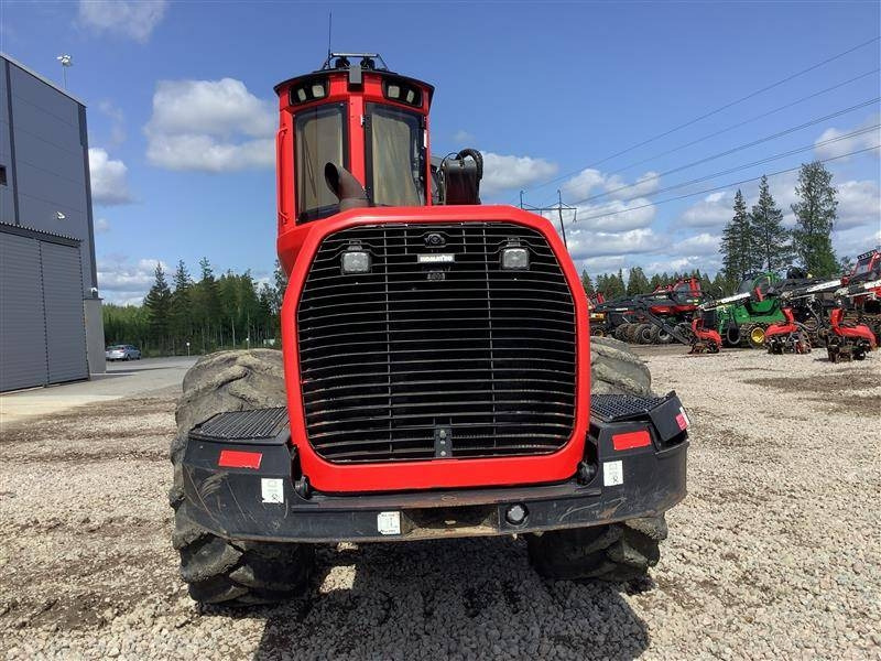 Komatsu 911 - Harvestor: obrázek 2 Komatsu 911 - Harvestor: obrázek 2
