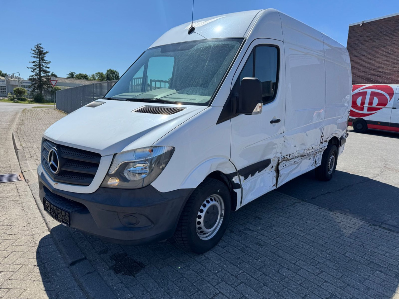 Mercedes-Benz Sprinter 316 CDI KASTEN L+H 107.000KM AHK 3,5T - Furgon: obrázek 1 Mercedes-Benz Sprinter 316 CDI KASTEN L+H 107.000KM AHK 3,5T - Furgon: obrázek 1