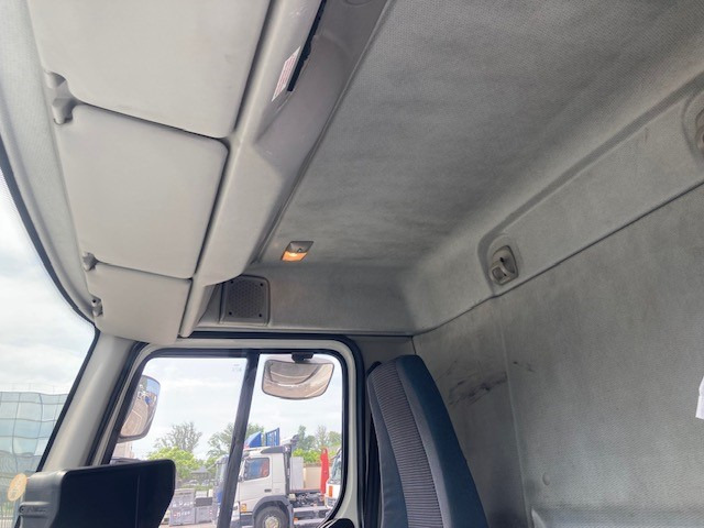 Volvo FL - Chladírenský nákladní automobil: obrázek 4 Volvo FL - Chladírenský nákladní automobil: obrázek 4