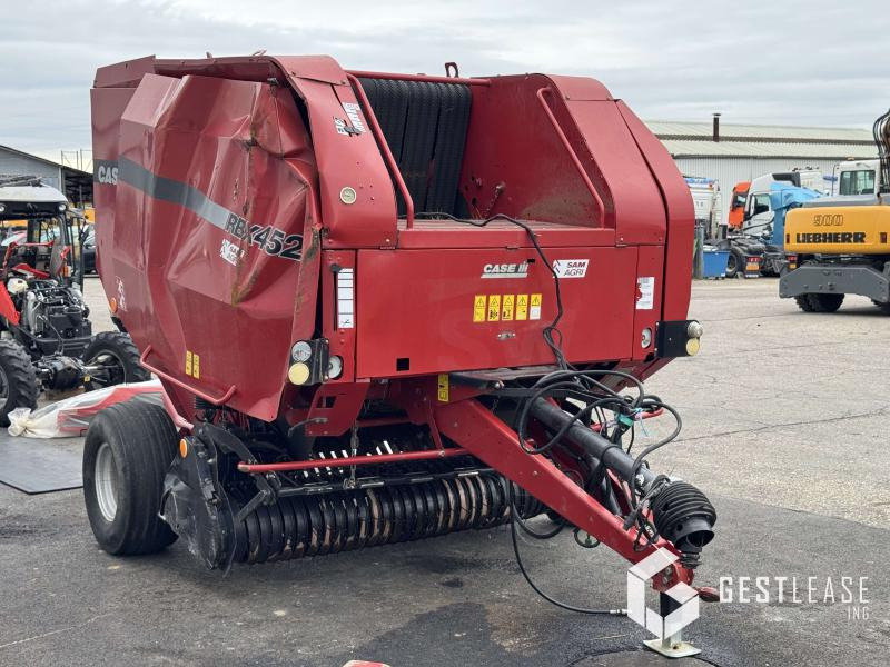Case IH RBX 452 - Lis na válcové balíky: obrázek 4 Case IH RBX 452 - Lis na válcové balíky: obrázek 4