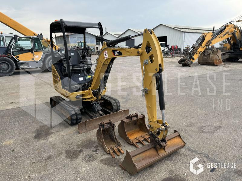 Caterpillar 301.7D - Mini rýpadlo: obrázek 4 Caterpillar 301.7D - Mini rýpadlo: obrázek 4