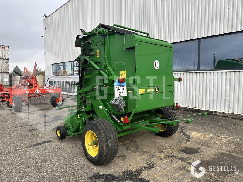John Deere 854 ROTOFLOW - Lis na válcové balíky: obrázek 2 John Deere 854 ROTOFLOW - Lis na válcové balíky: obrázek 2