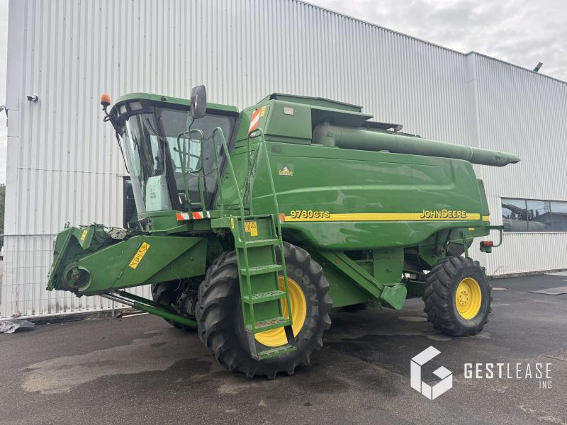John Deere 9780 CTS - Sklízecí mlátička: obrázek 1 John Deere 9780 CTS - Sklízecí mlátička: obrázek 1