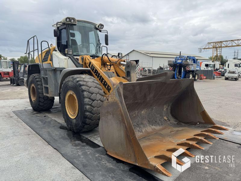 Liebherr L556 - Kolový nakladač: obrázek 4 Liebherr L556 - Kolový nakladač: obrázek 4