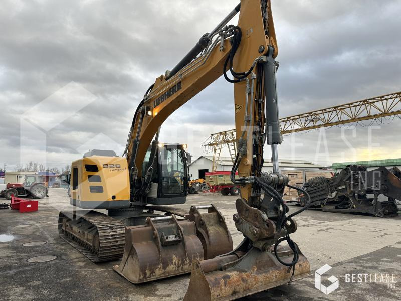 Liebherr R926 COMPACT - Pásové rýpadlo: obrázek 4 Liebherr R926 COMPACT - Pásové rýpadlo: obrázek 4