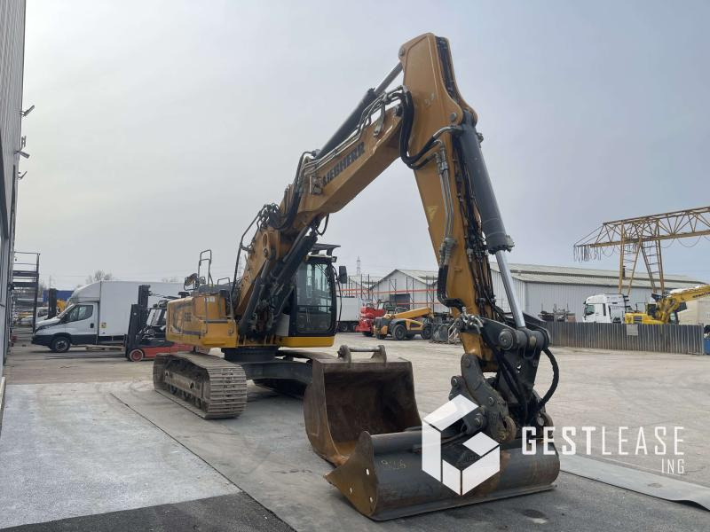 Liebherr R926 LC - Pásové rýpadlo: obrázek 4 Liebherr R926 LC - Pásové rýpadlo: obrázek 4