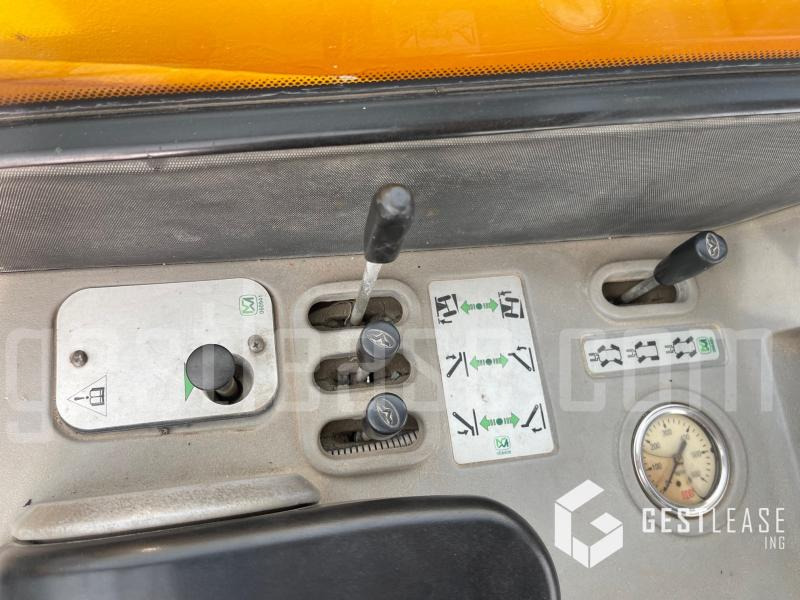 Teleskopický manipulátor Merlo P40.17: obrázek 18
