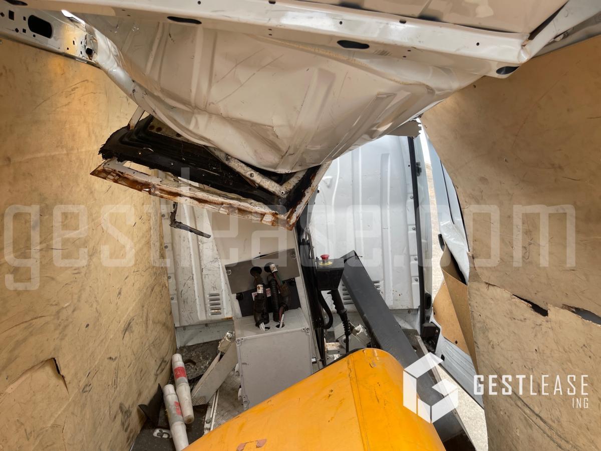 Autoplošina Renault MASTER 3 2.3 DCI 125 avec nacelle KLUBB: obrázek 8