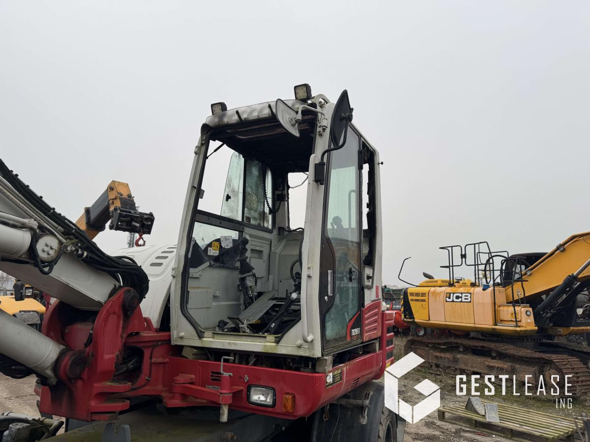 Takeuchi TB295W - Kolesové rýpadlo: obrázek 5 Takeuchi TB295W - Kolesové rýpadlo: obrázek 5