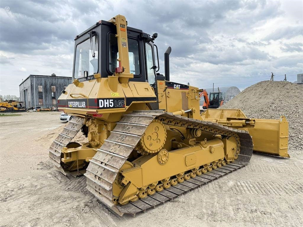 CAT D5H LGP - Buldozer: obrázek 5 CAT D5H LGP - Buldozer: obrázek 5