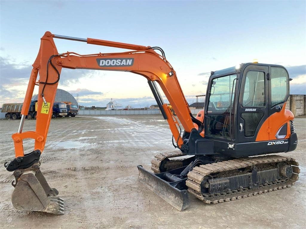 Doosan DX 60 C - Mini rýpadlo: obrázek 1 Doosan DX 60 C - Mini rýpadlo: obrázek 1