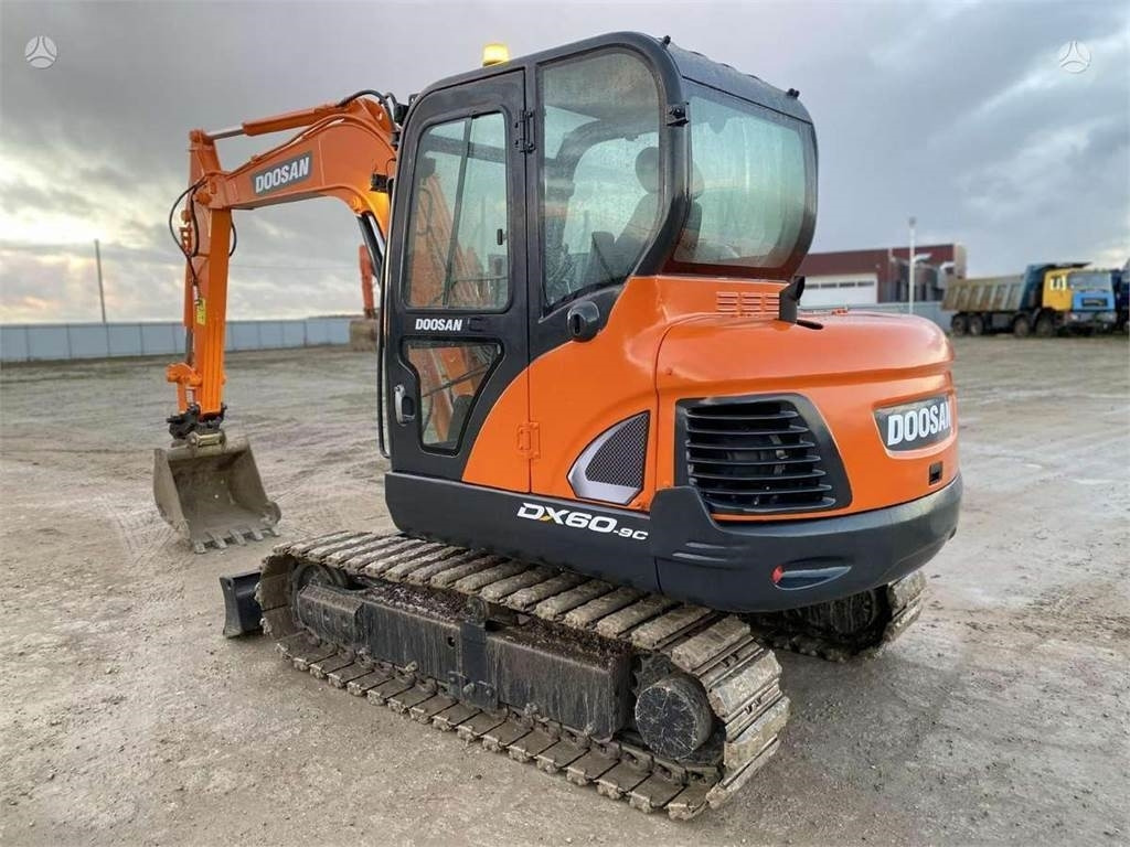 Doosan DX 60 C - Mini rýpadlo: obrázek 3 Doosan DX 60 C - Mini rýpadlo: obrázek 3