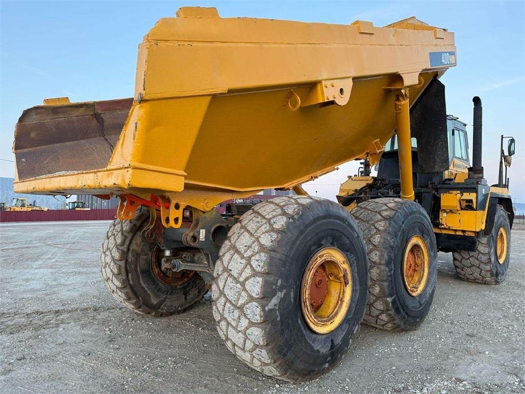 Komatsu HM 400-2 - Kloubový sklápěč: obrázek 4 Komatsu HM 400-2 - Kloubový sklápěč: obrázek 4