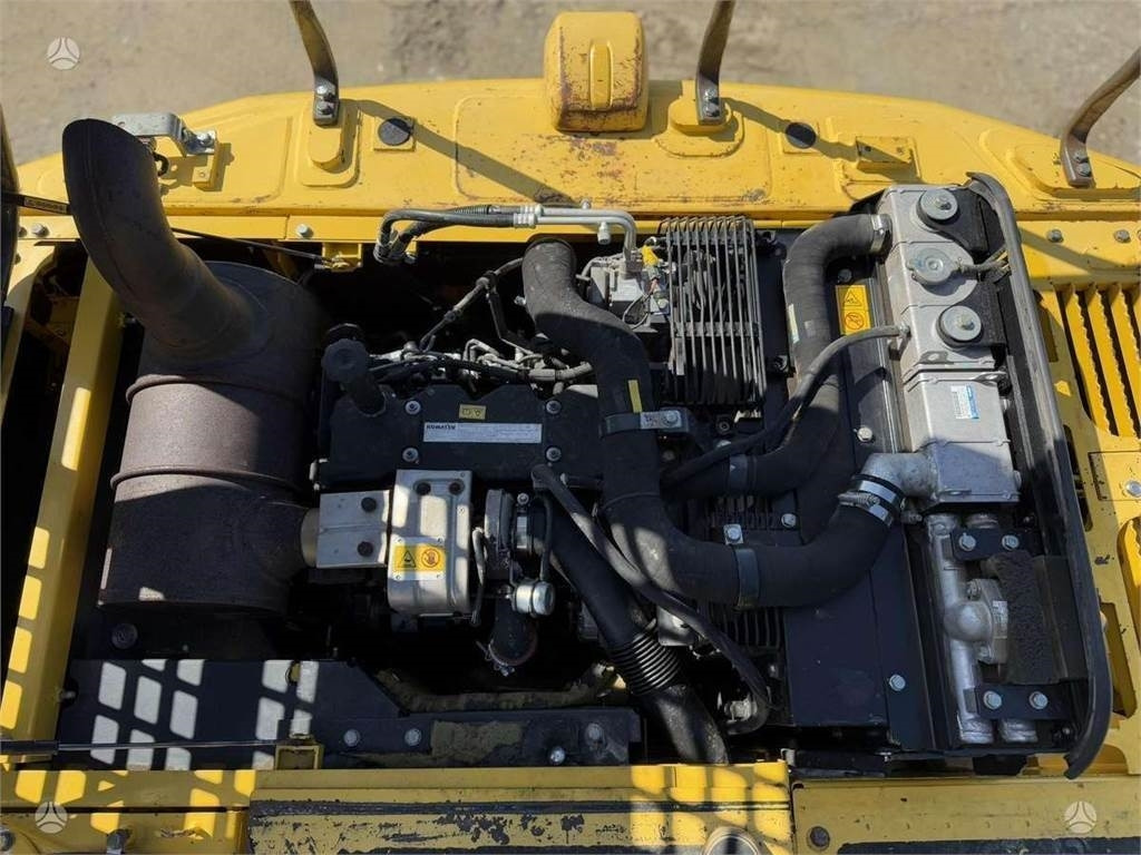 Pásové rýpadlo Komatsu PC 190 LC-8: obrázek 18