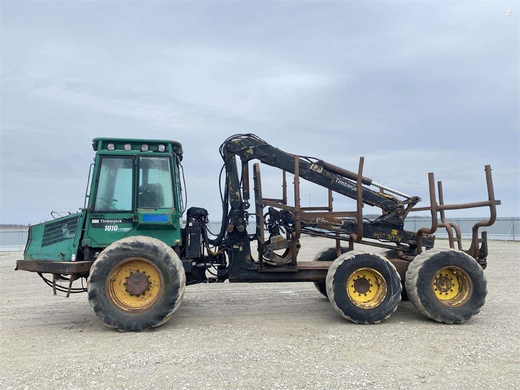Timberjack 1010 DALIMIS FOR SPARE PARTS - Vyvážecí souprava: obrázek 3 Timberjack 1010 DALIMIS FOR SPARE PARTS - Vyvážecí souprava: obrázek 3