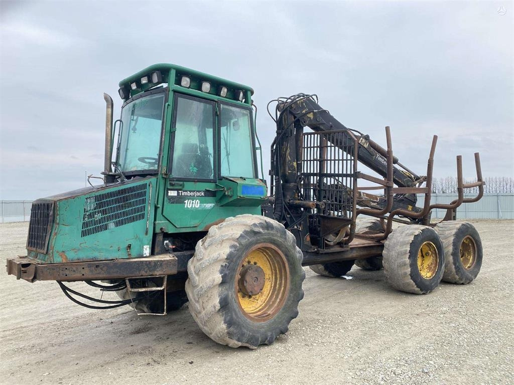 Timberjack 1010 DALIMIS FOR SPARE PARTS - Vyvážecí souprava: obrázek 1 Timberjack 1010 DALIMIS FOR SPARE PARTS - Vyvážecí souprava: obrázek 1