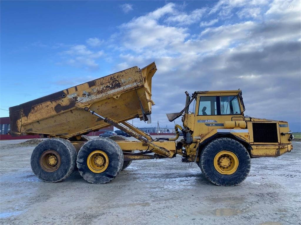 Volvo A25C , Nr.4 - Kloubový sklápěč: obrázek 2 Volvo A25C , Nr.4 - Kloubový sklápěč: obrázek 2