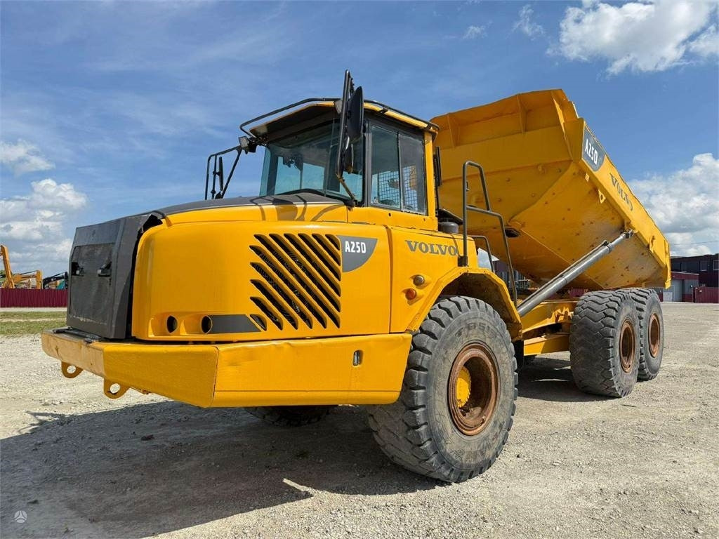 Volvo A25D - Kloubový sklápěč: obrázek 1 Volvo A25D - Kloubový sklápěč: obrázek 1