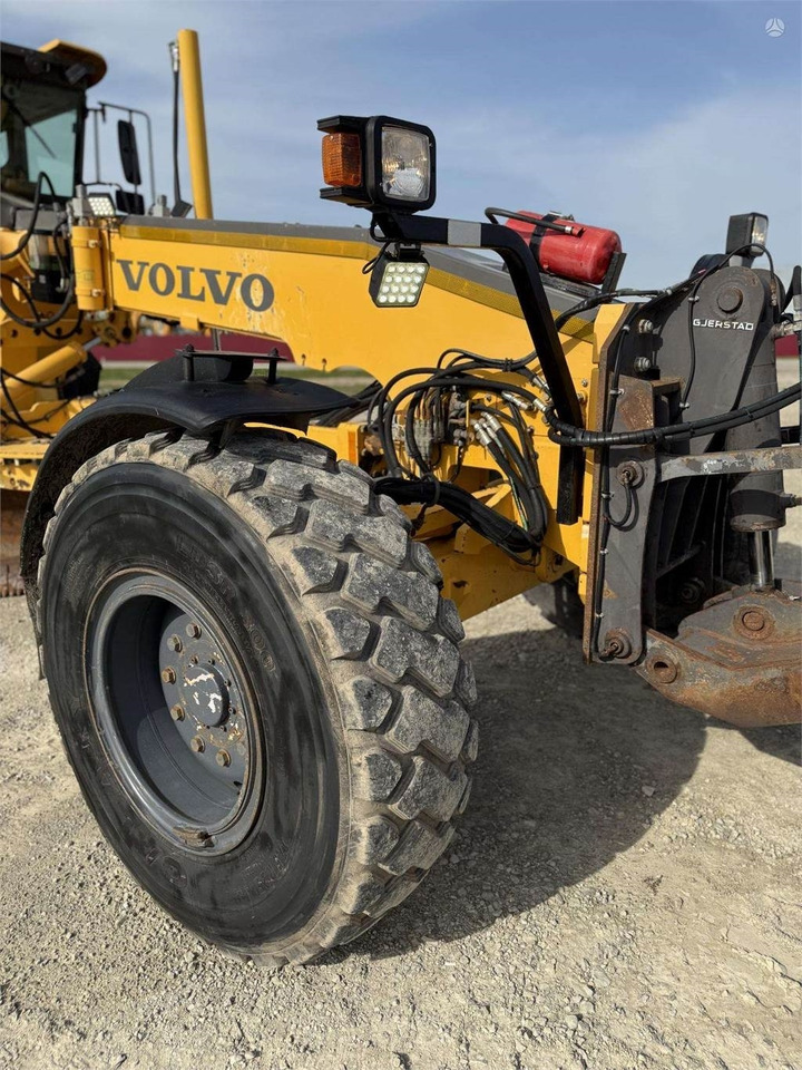 Volvo G976 6x6 Canada made  leasing Volvo G976 6x6 Canada made: obrázek 24