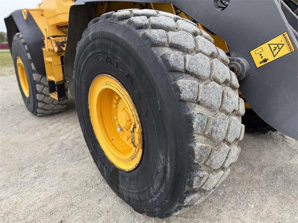 Kolový nakladač Volvo L 120 F , 4rd line , coupler: obrázek 18