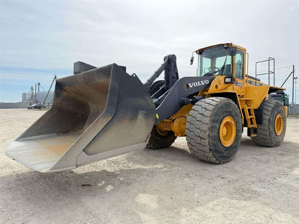 Volvo L 220 D, Quick hitch, Third l - Kolový nakladač: obrázek 1 Volvo L 220 D, Quick hitch, Third l - Kolový nakladač: obrázek 1