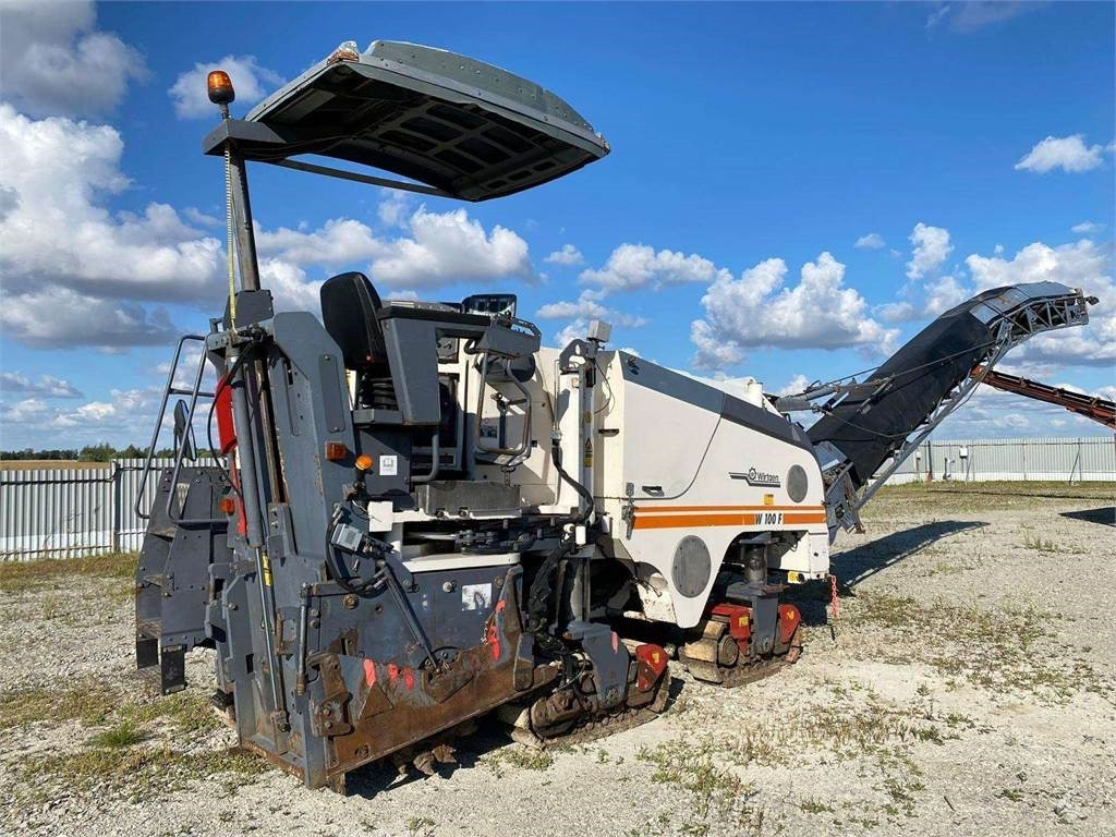 Wirtgen W100F - Silniční fréza: obrázek 2 Wirtgen W100F - Silniční fréza: obrázek 2