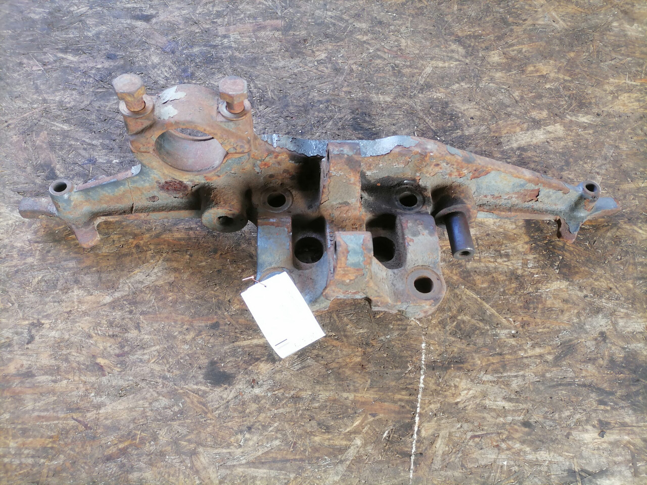 DAF Air suspension bracket 1253154 - Náprava a díly pro Nákladní auto: obrázek 1 DAF Air suspension bracket 1253154 - Náprava a díly pro Nákladní auto: obrázek 1