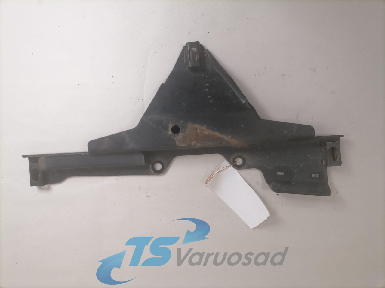 MAN Bummmmper bracket 81416105484 - Nárazník pro Nákladní auto: obrázek 2 MAN Bummmmper bracket 81416105484 - Nárazník pro Nákladní auto: obrázek 2