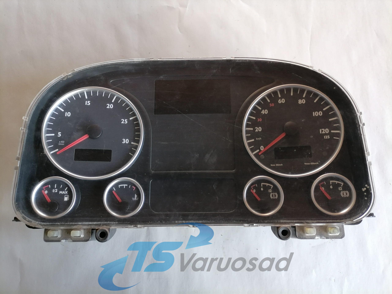 MAN Dashboard 81272026180 - Palubní deska pro Nákladní auto: obrázek 1 MAN Dashboard 81272026180 - Palubní deska pro Nákladní auto: obrázek 1